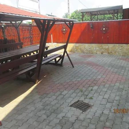 Vadvirag Vendeghaz